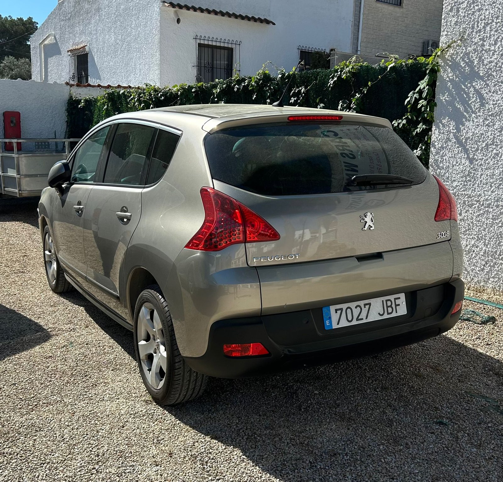 Peugeot 3008. 5 Seat. 5 D. Man. (JBF)